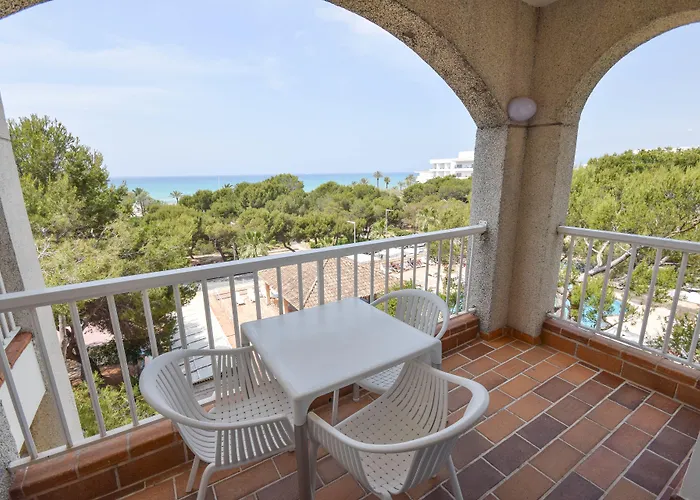 Apartahotel Houm Plaza Son Rigo