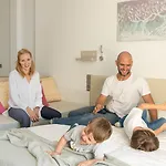 Houm Plaza Son Rigo Aparthotel 4*