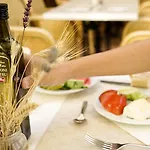 Houm Plaza Son Rigo Apartahotel 4*