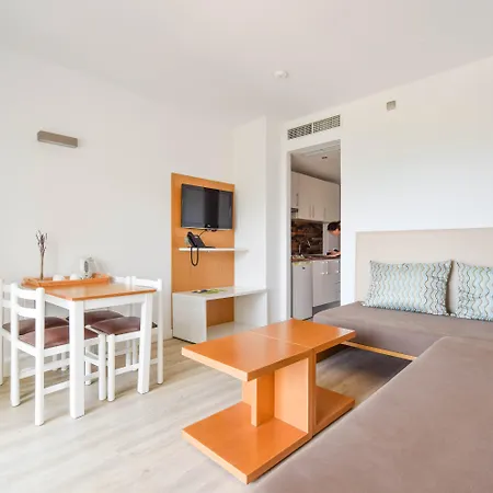 Apartahotel Houm Plaza Son Rigo 4*