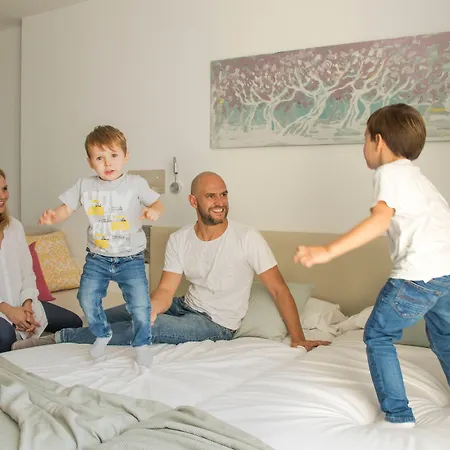 Houm Plaza Son Rigo Apartahotel 4*