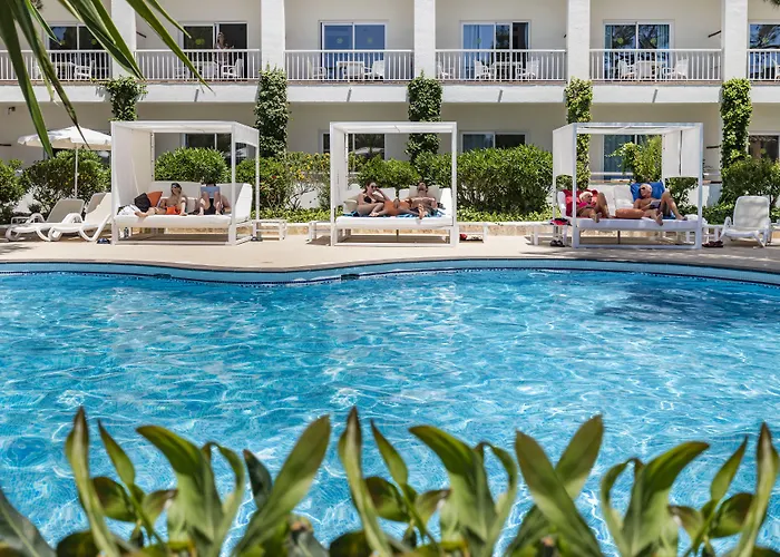 Aparthotel Houm Plaza Son Rigo 4*